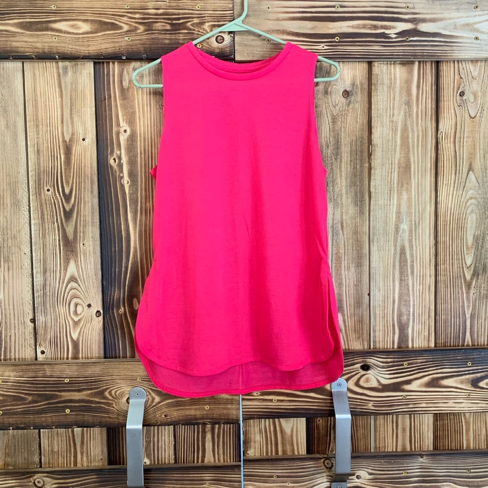 Athletic works workout tank top